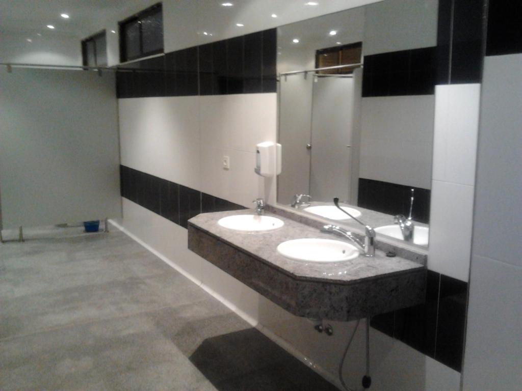 Hostal Botafumeiro Mota del Marques ภายนอก รูปภาพ