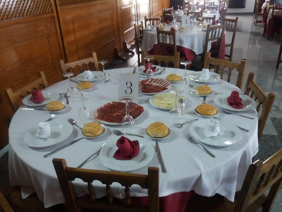 Hostal Botafumeiro Mota del Marques ภายนอก รูปภาพ